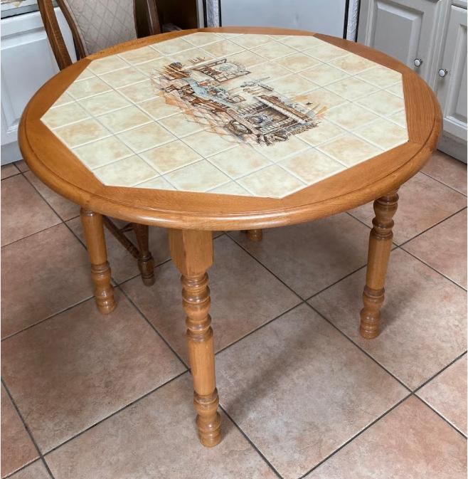 Table ronde - cuisine, Rond, 50 à 100 cm, Enlèvement, Utilisé