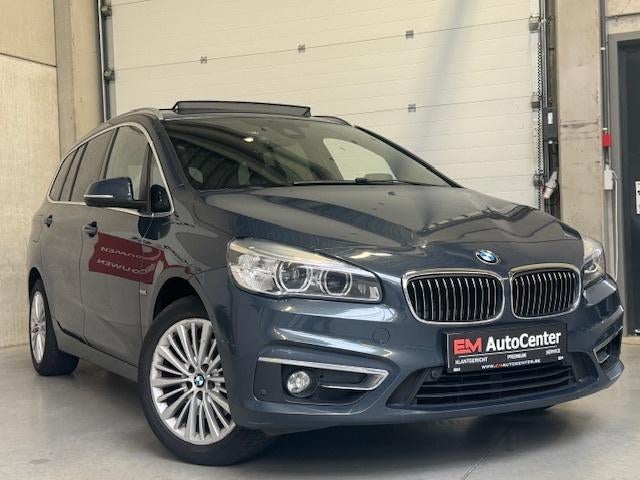 BMW 218 Gran Tourer Automaat-7PL-Pano-CAM-HUD-Keyless-Memory, Auto's, Monovolume, 4 cilinders, Blauw, 7 zetels