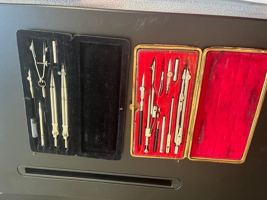 2 superbes compas, Divers, Enlèvement ou Envoi, Utilisé