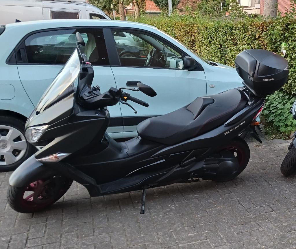 SUZUKI Burgman 400 (2020), 400 cc, Scooter, Particulier, Minimaal motorrijbewijs A2