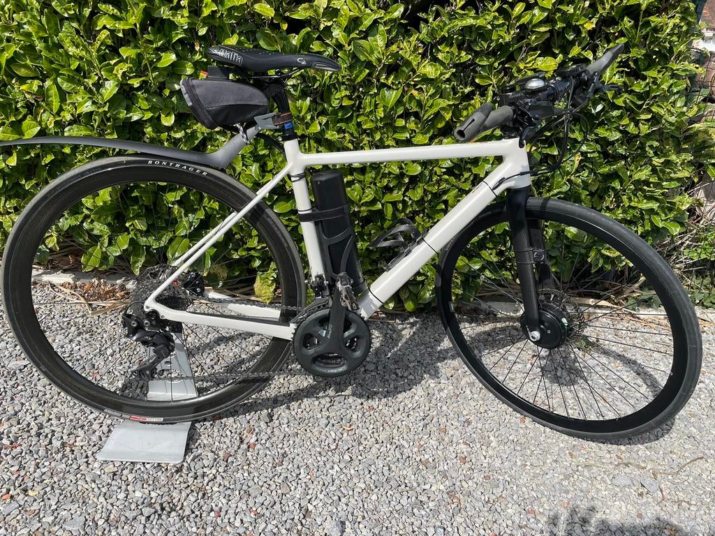 Vélo électrique léger, Vélos & Vélomoteurs, Vélos électriques, Comme neuf, Autres marques, 47 à 51 cm, 50 km par batterie ou plus