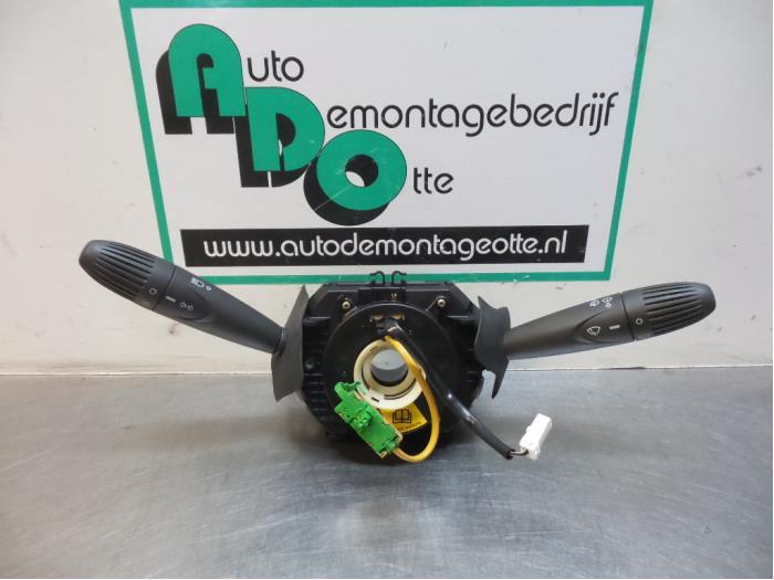 Commutateur combi colonne de direction d'un Fiat Punto (Punt, -, 3 mois de garantie, Utilisé, Fiat