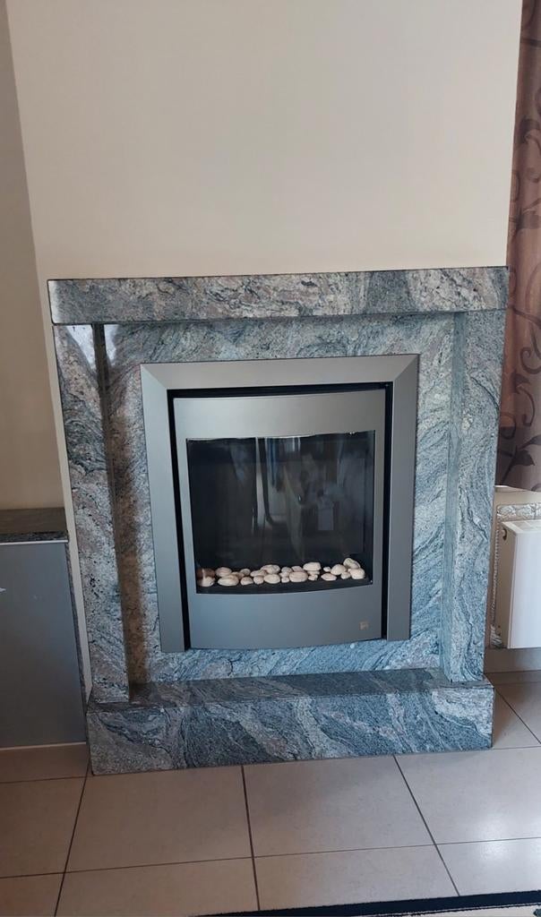 Inbouwhaard -  als nieuw en met toebehoren, Huis en Inrichting, Haarden, Ophalen, Inbouwhaard