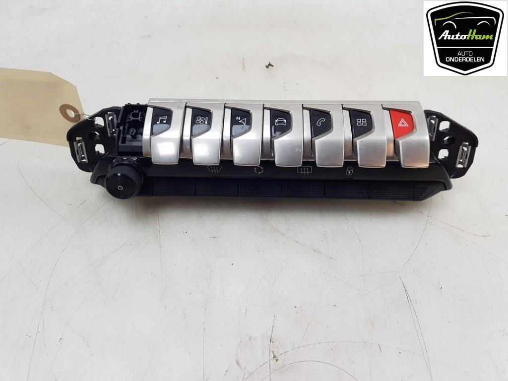 PANNEAU DE COMMANDE RADIO 3008 II (M4 / MC / MJ / MR), Dhr. J. Ham, Administratie@autoham.nl, Utilisé, Peugeot