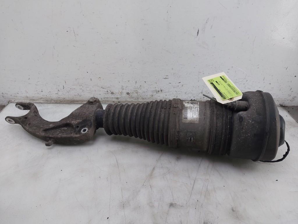 AMORTISSEUR OU ABSORBEUR DE CHOC AVANT DROIT A6 Avant (C8), Autos : Pièces & Accessoires, Suspension & Châssis, Audi, Utilisé