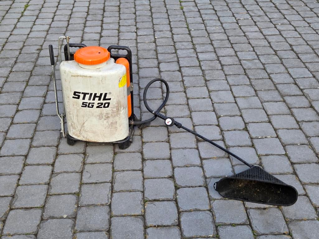 Pulvérisateur à dos STIHL SG 20 — modèle professionnel, Enlèvement, Répression des mauvaises herbes