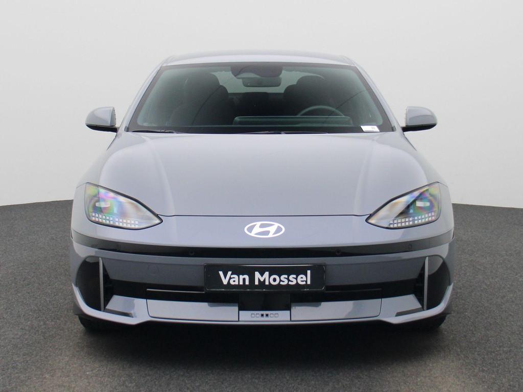 Hyundai Ioniq 6 53 kWh Core Plus NAVI | LED | CARPLAY, Auto's, Hyundai, Automaat, 4 deurs, Gebruikt, 750 kg