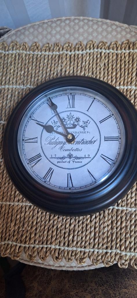 Chateau Vendange wandklok, Ophalen of Verzenden, Zo goed als nieuw, Analoog, Wandklok
