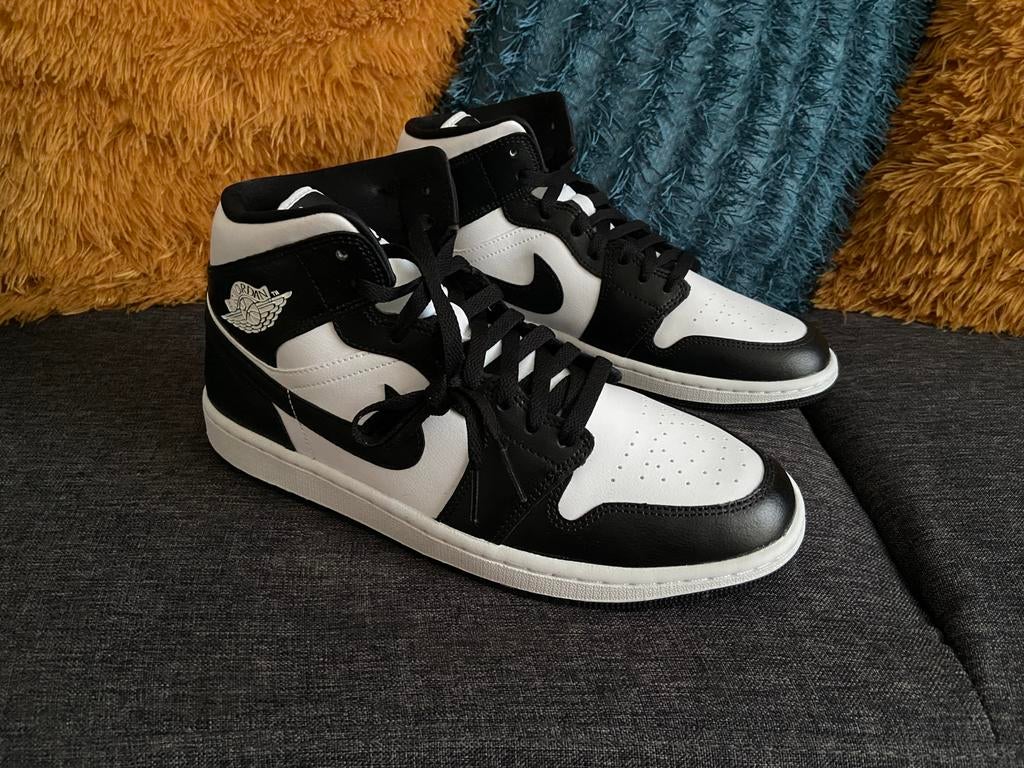 Nike air jordan 1 mid taille 44, Neuf, Enlèvement ou Envoi, Blanc, Baskets