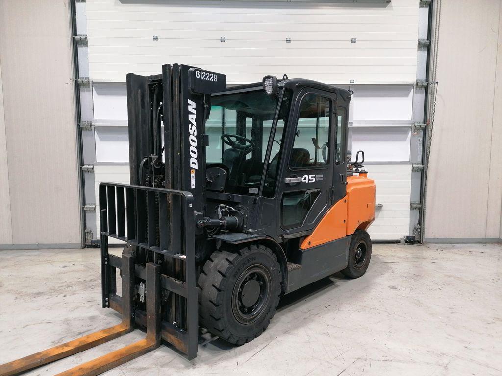 DOOSAN G45SC-7, Meer dan 4000 kg, LPG, Heftruck, DOOSAN