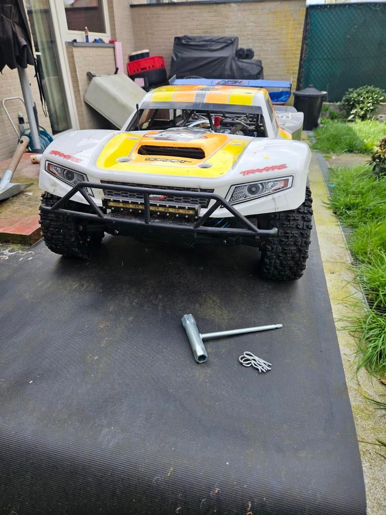 Losi 5ive-t 2.0, Enlèvement