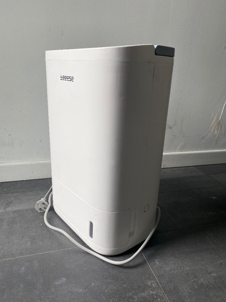 Luchtontvochtiger Eeese Mark 2543, Ophalen, Zo goed als nieuw, Luchtontvochter