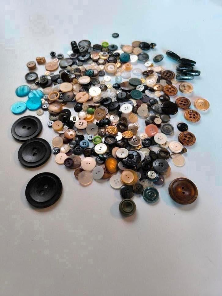 Veel knopen, Hobby en Vrije tijd, Ophalen of Verzenden