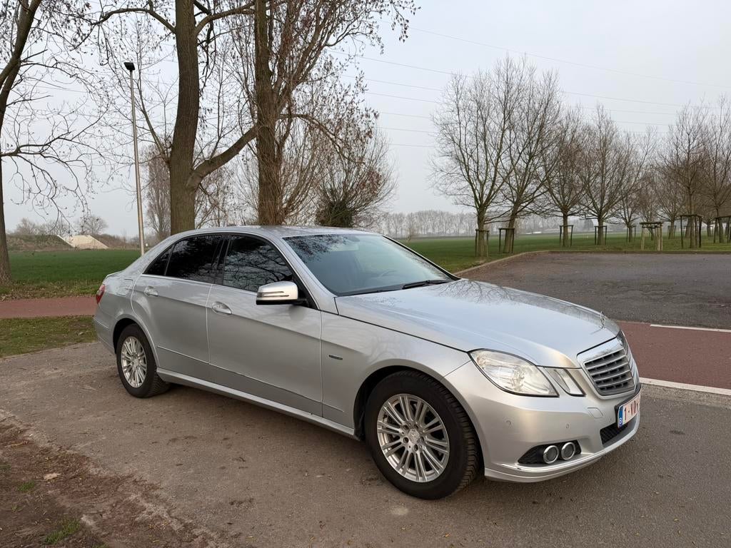 Mercedes E220, Automaat, 2011 Diesel, Autos, Argent ou Gris, Achat, Noir, 5 portes