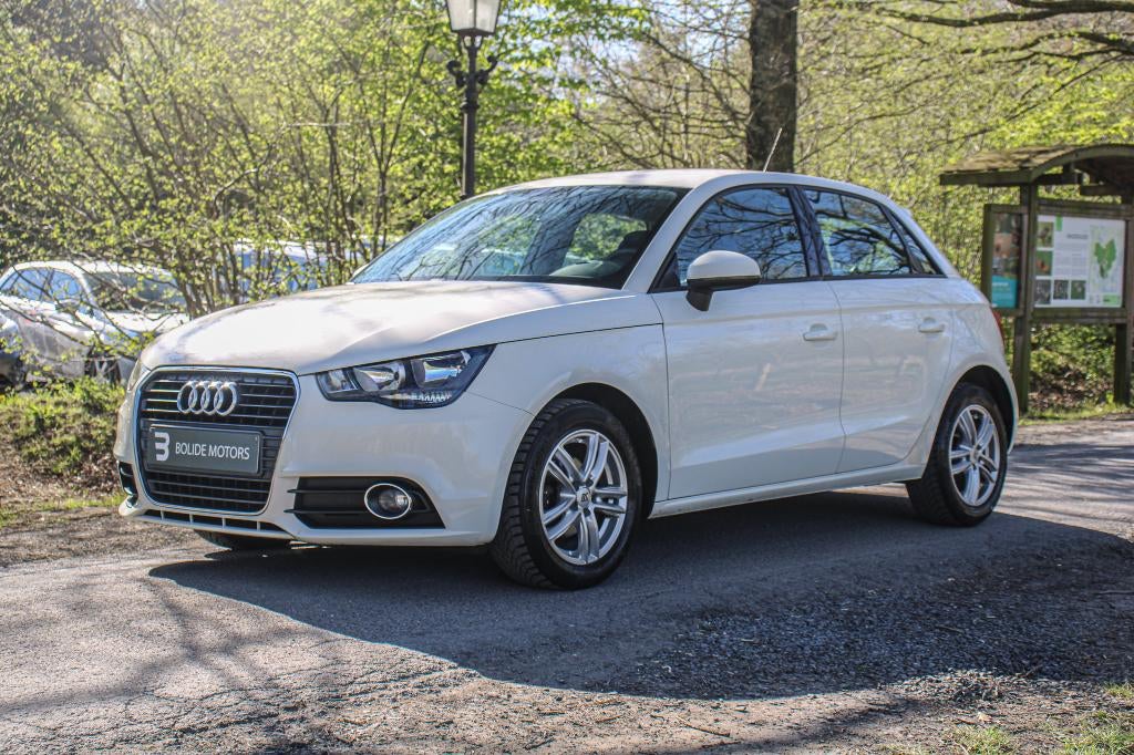 audi a1 1.2 tfsi *Zetelverwarming *Sensoren *Alu velgen, Auto's, Audi, Stof, 4 cilinders, 1198 cc, Wit