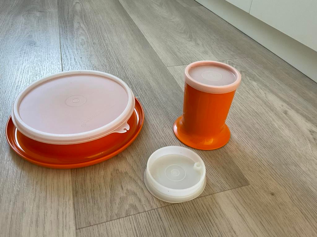 Eet en drinkgerei baby, Tupperware, Ophalen of Verzenden, Zo goed als nieuw, Oranje
