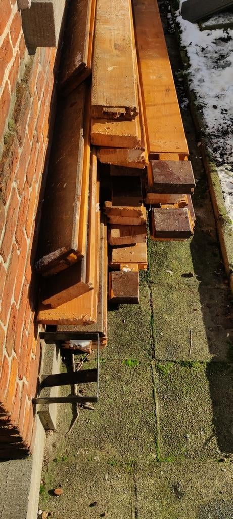 Poutres et toiture en vrac provenant d'une cabane de jardin, Jardin & Terrasse, Enlèvement, Utilisé, Poutres