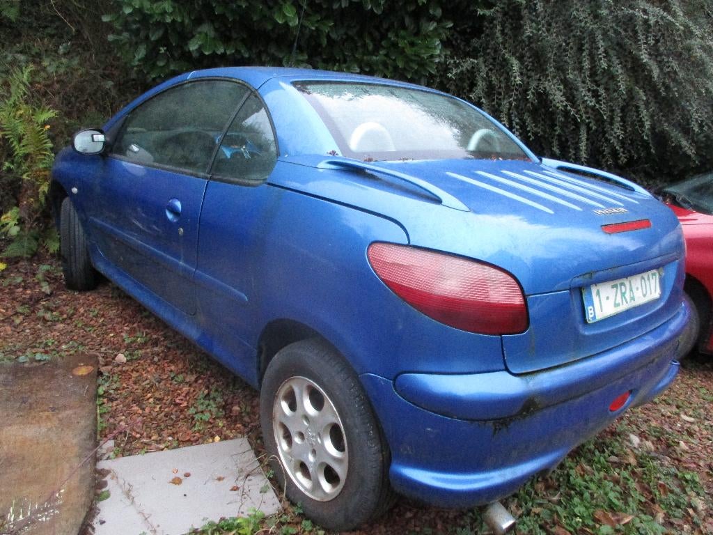 peugeot, Autos, Peugeot, Euro 2, 75 kW, Boîte manuelle, Noir