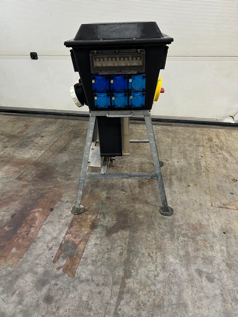 Bos midi hoog 125A werfkast bouwstroomkast paddestoel, Ophalen, Zo goed als nieuw