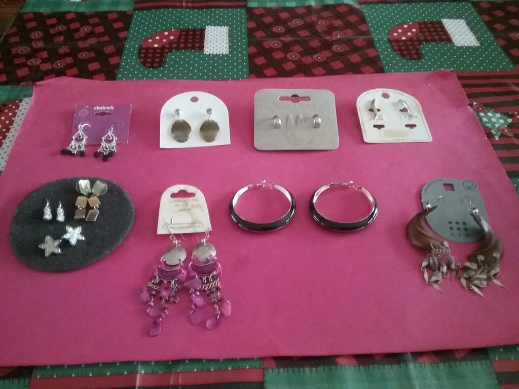 Verschillende paren oorbellen voor gaatjes (10 paar), Enlèvement ou Envoi, Neuf, Bleu, Pendantes