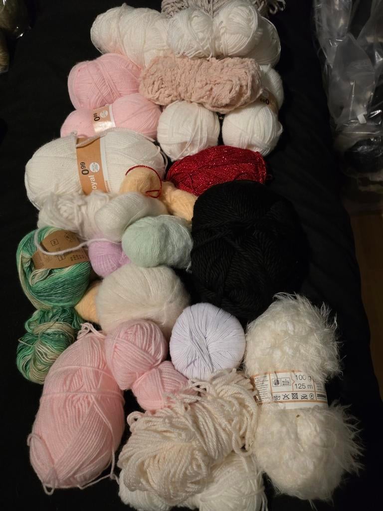 Assortiment brei wol, Ophalen