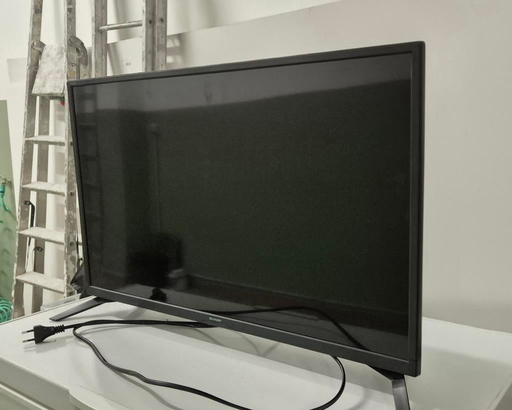 Ecran TV sharp, Enlèvement, Sharp
