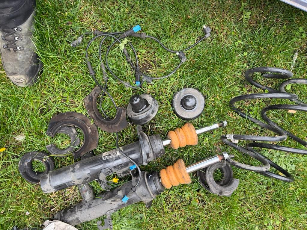 Schokdempers electrisch bmw f30-f36, Ophalen, BMW