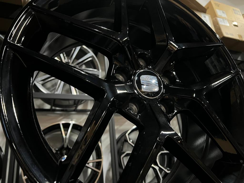 18'' Seat Leon Cupra velgen 5X112 Ateca Audi A3 GOLF CADDY, Auto-onderdelen, Banden en Velgen, Ophalen of Verzenden, Nieuw, 18 inch