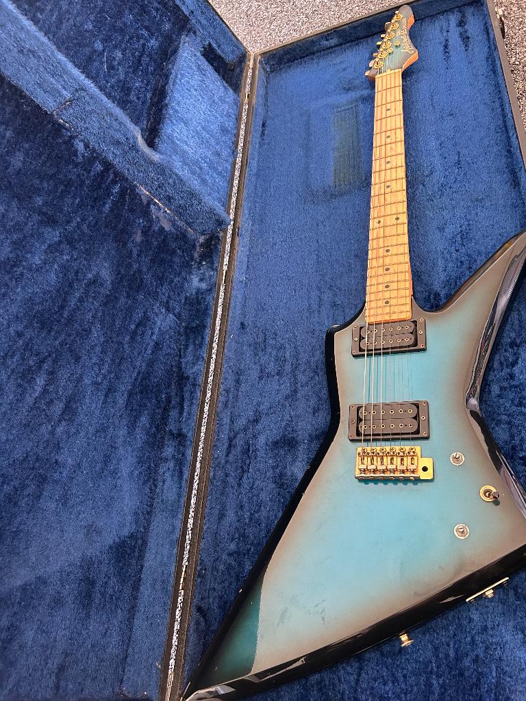 Aria pro II ZZ deluxe elektrische gitaar, Muziek en Instrumenten, Gebruikt, Met versterker, Solid body, Ophalen