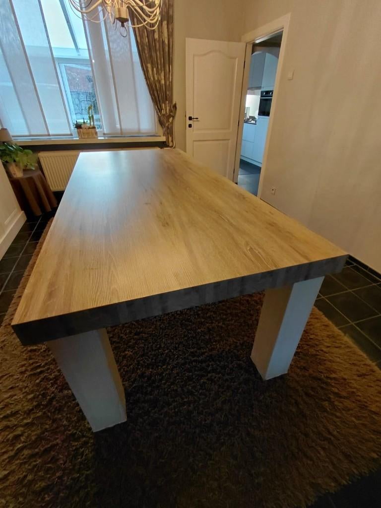 Table à manger avec plateau gris et structure blanche, Scandinavisch/modern, 100 à 150 cm, Enlèvement, Utilisé