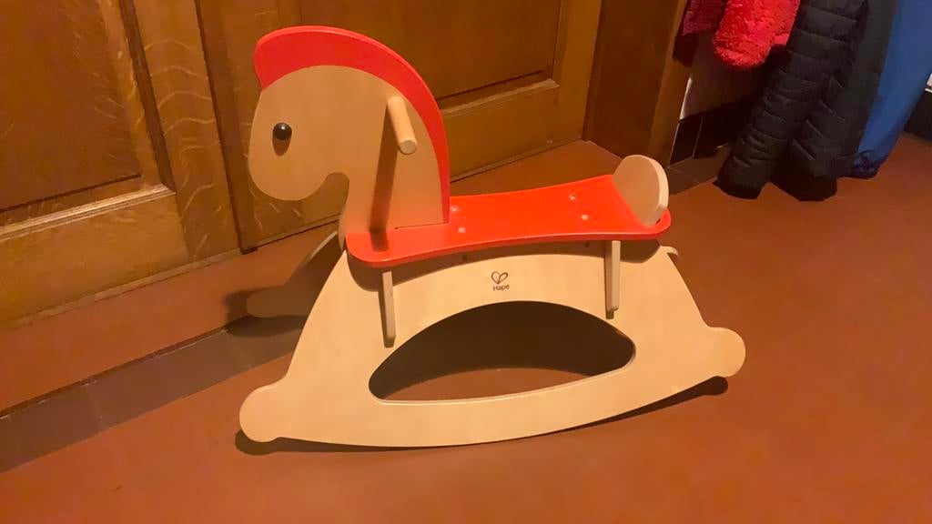 Schommelpaard Hape, Enfants & Bébés, Jouets | Jouets en bois, Comme neuf, Enlèvement