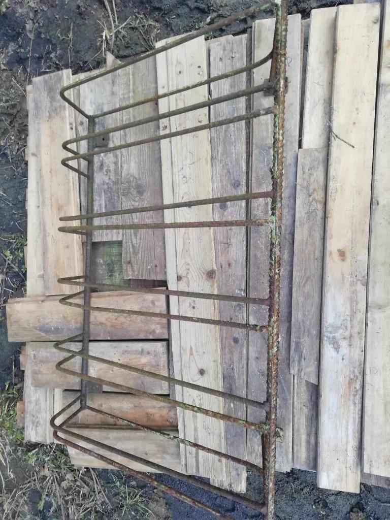 Ratelier à foin, Animaux & Accessoires, Accessoires, 2 ou 3 chevaux ou poneys