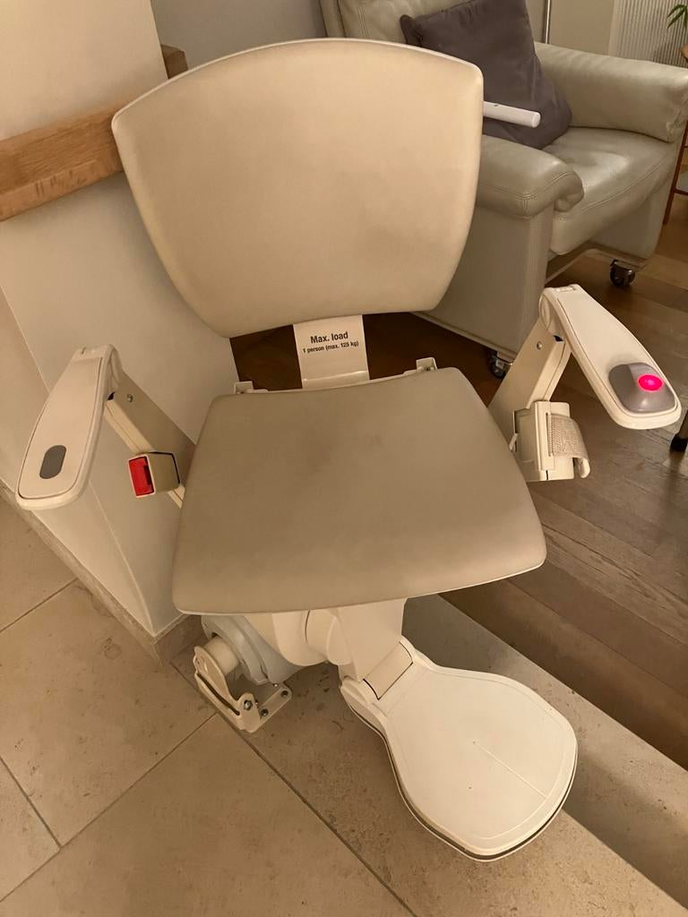 Traplift stoel Otolift, Diversen, Trapliften, Ophalen, Zo goed als nieuw, Met bocht