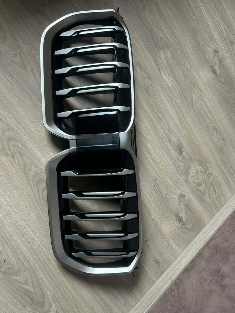 calandre bmw x1, Autos : Pièces & Accessoires, Carrosserie & Tôlerie, Neuf, Pare-chocs, Enlèvement, BMW