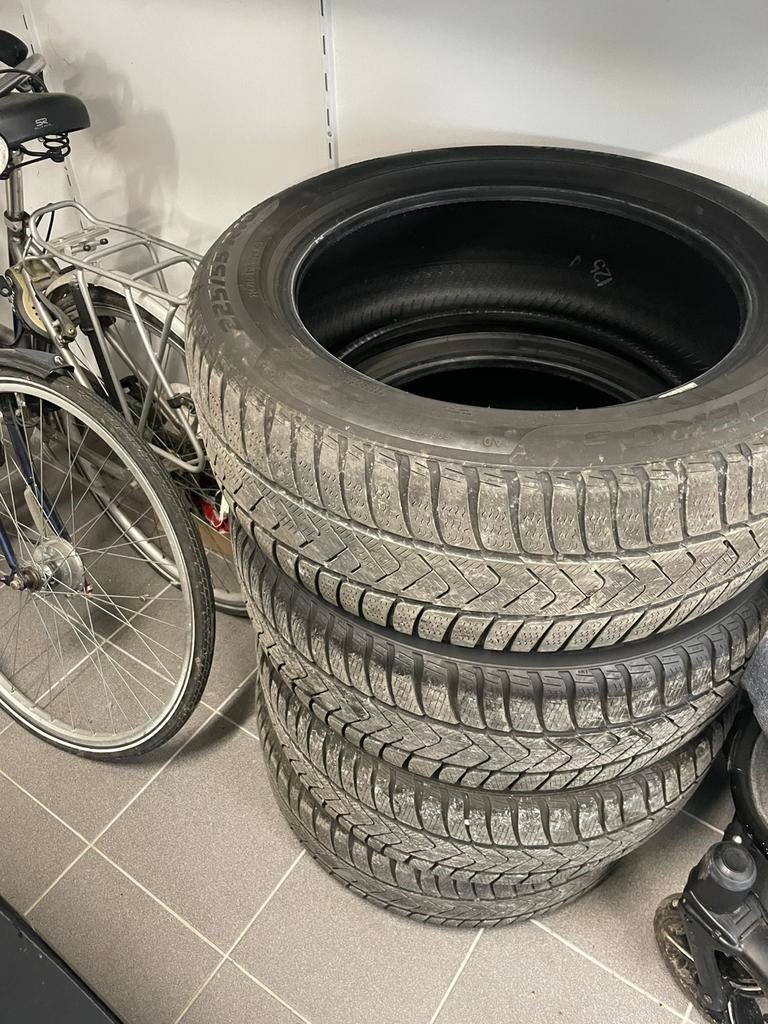 Pirelli sottozero 3 winterbanden, Auto-onderdelen, Banden en Velgen, Ophalen, 18 inch, Gebruikt, Winterbanden