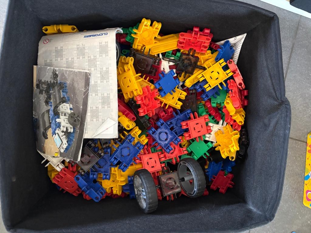 Clicks speelgoed, Kinderen en Baby's, Speelgoed | Bouwstenen, Ophalen of Verzenden, Gebruikt, Overige merken