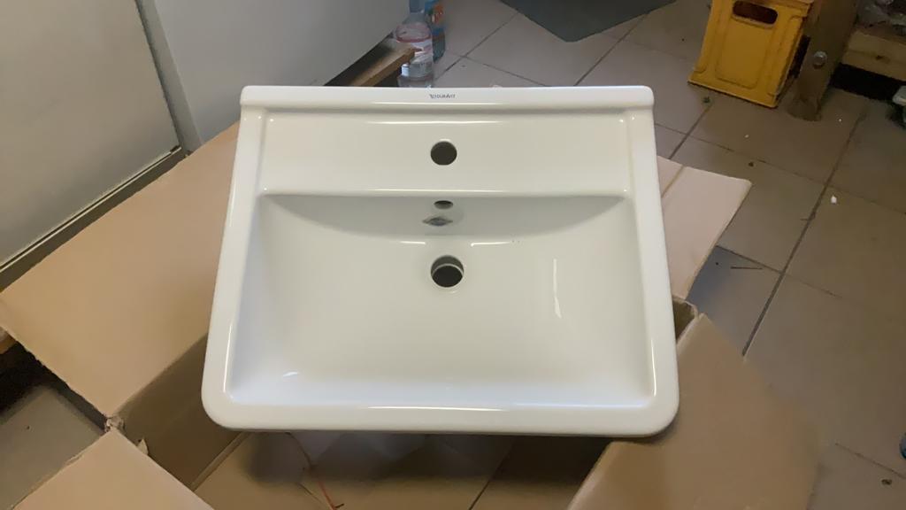 Lavabo Duravit, Enlèvement