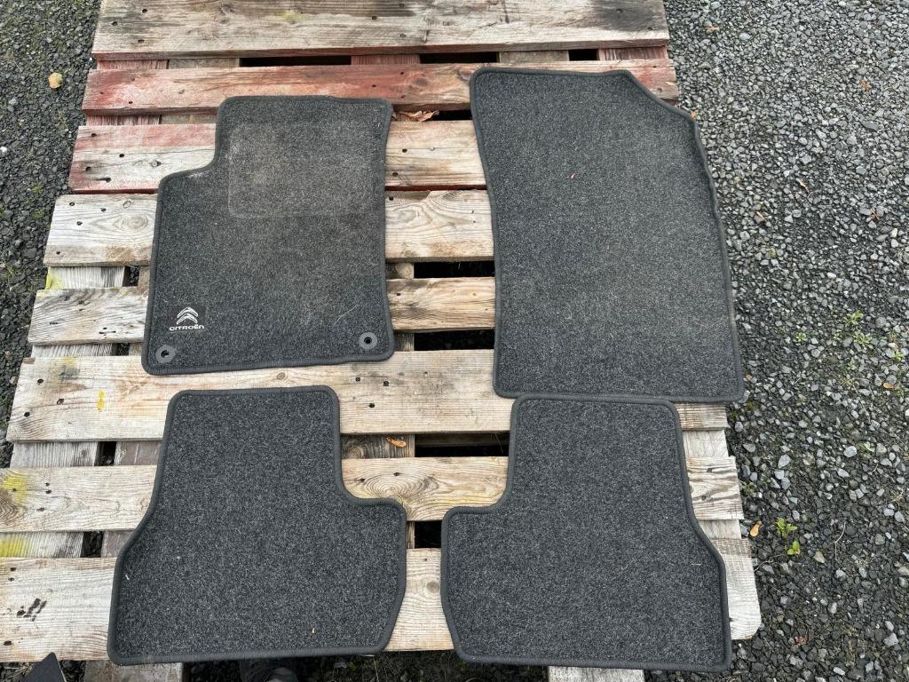 Tapis Citroen C3, Enlèvement, Utilisé