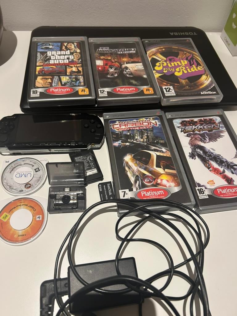 Psp met camera's en games, Ophalen of Verzenden, Zo goed als nieuw, PSP, Met camera