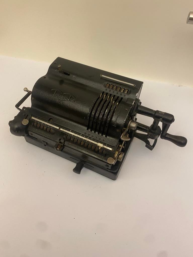 Triumphator HZN, mechanische rekenmachine, telraam., Antiek en Kunst, Ophalen of Verzenden