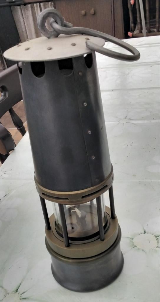 Mijnlamp op petroleum, Ophalen, Zo goed als nieuw