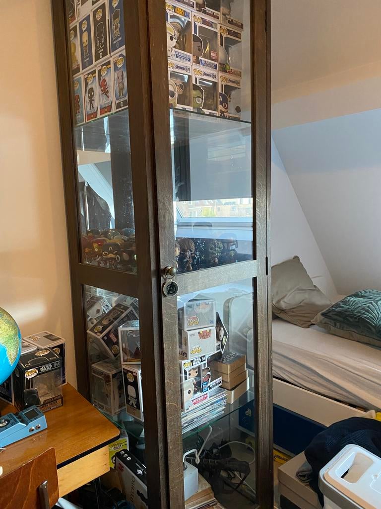 Vitrinekast, Huis en Inrichting, Kasten | Vitrinekasten, Ophalen, Zo goed als nieuw, Zowel in modern interieur of klassiek, Met deur(en)