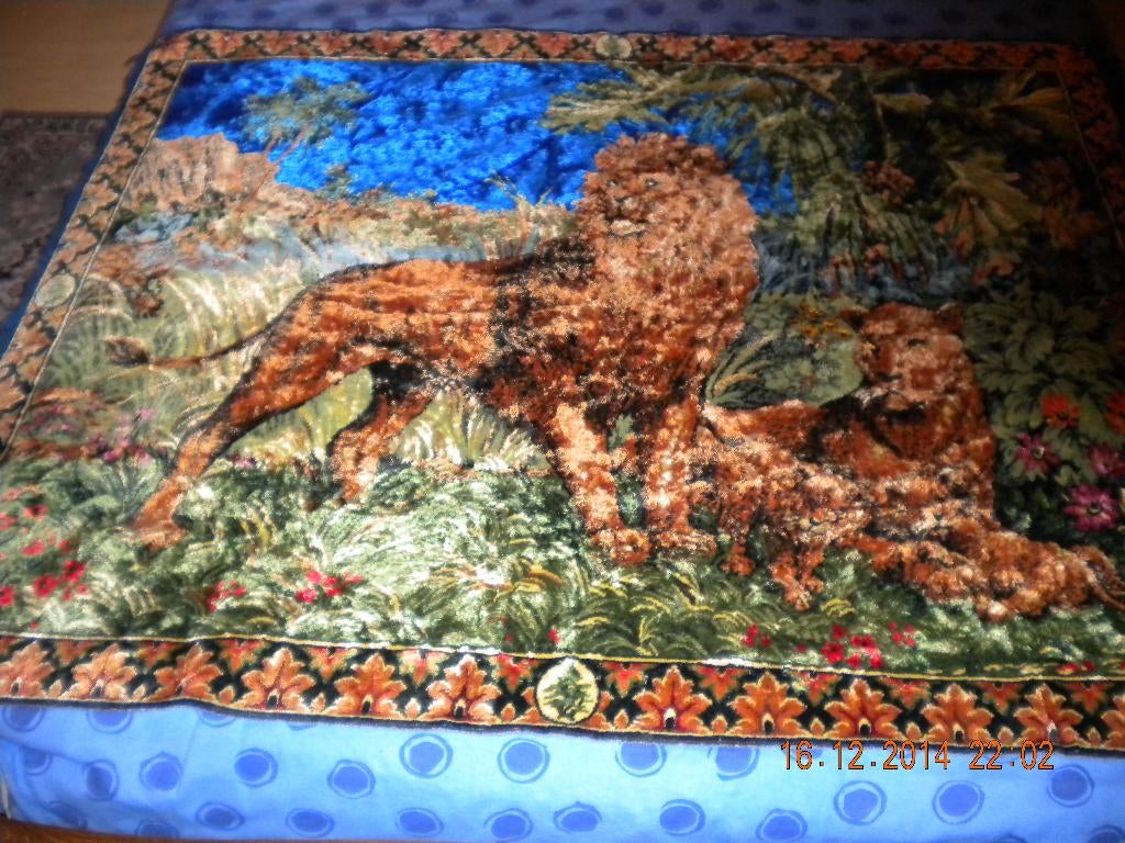 Muurbekleding=mooie doek met een leeuw/leeuwin erop, Diversen, Rommelmarktspullen, Ophalen