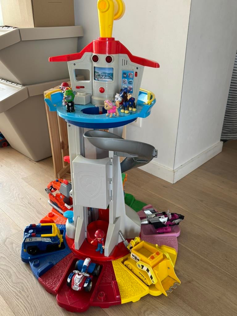 Paw Patrol toren, Kinderen en Baby's, Ophalen, Zo goed als nieuw