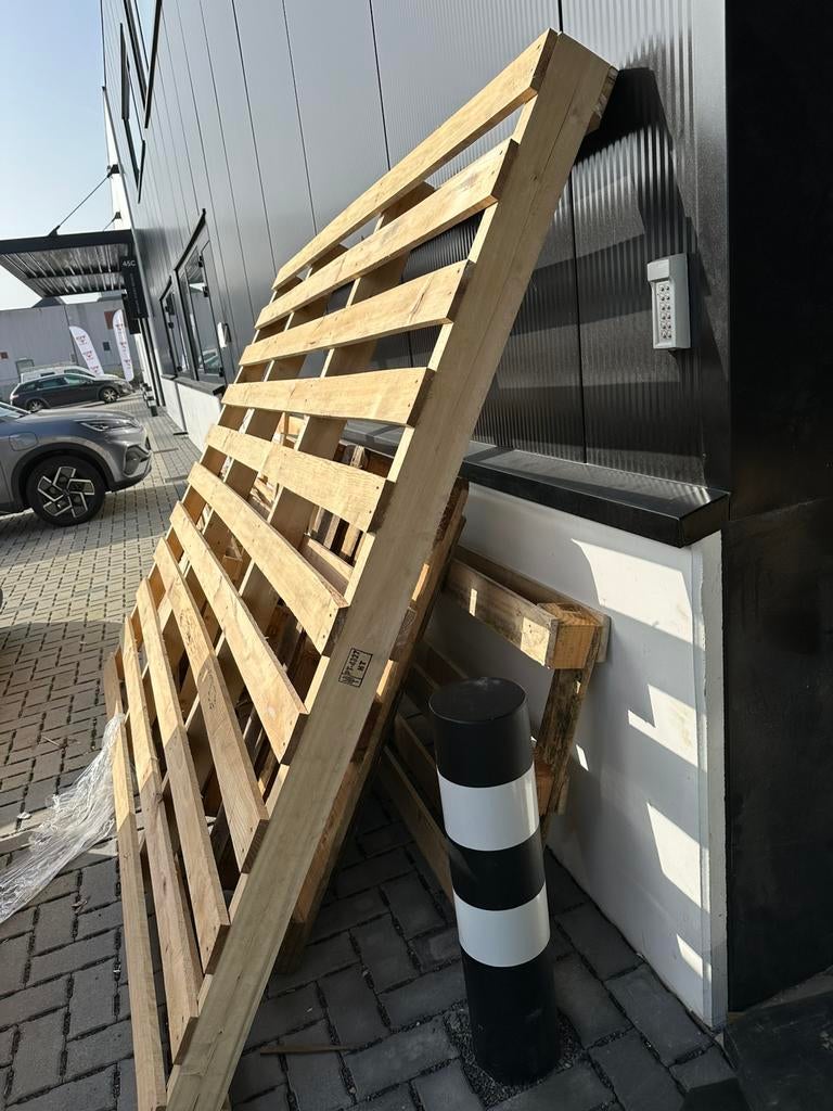 Paletten ophalen gratis Wilrijk, Doe-het-zelf en Bouw, Ophalen, Zo goed als nieuw