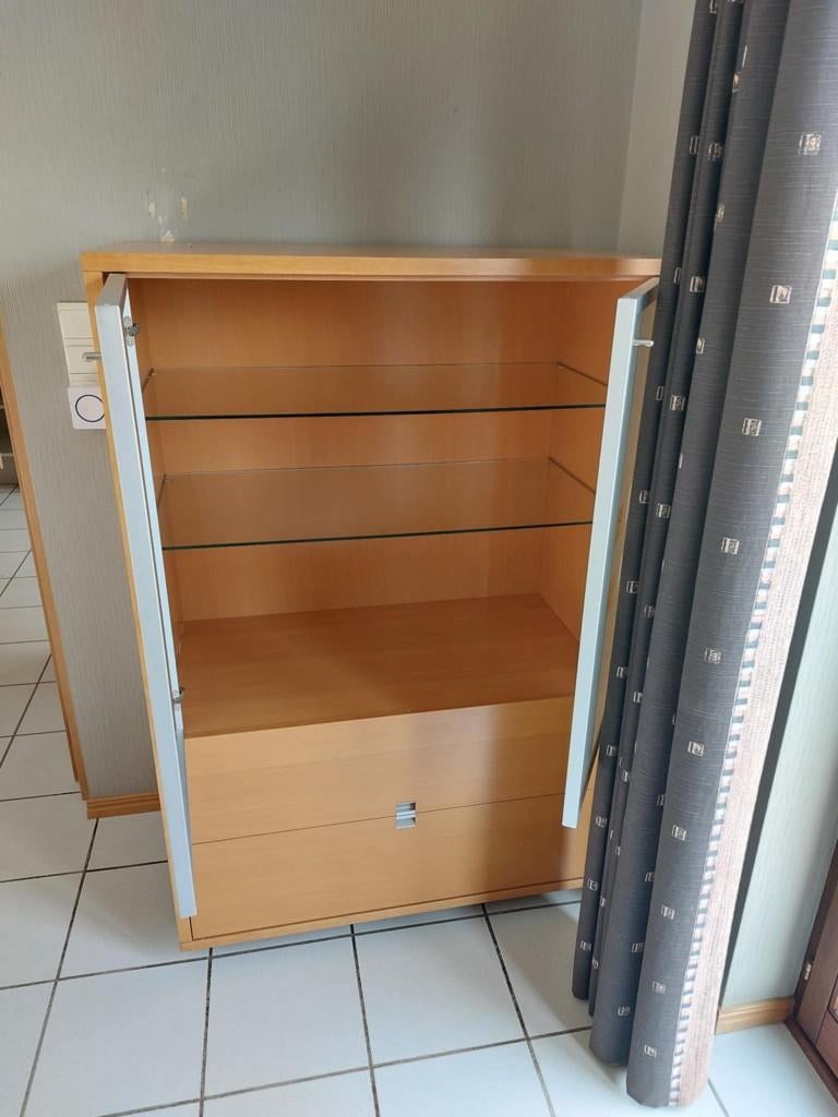 Salle à manger, Maison & Meubles, Armoires | Buffets, Utilisé, Avec tiroir(s), Autres essences de bois, Verre, Enlèvement