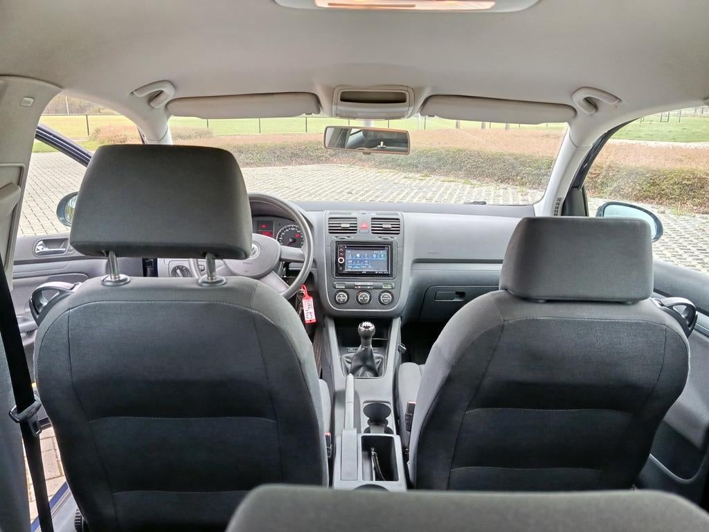 Golf 5/ benzine 1.6Cc/ 75 kW/ trekhaak /bluetooth, 75 kW, 1590 cc, Bedrijf, Golf