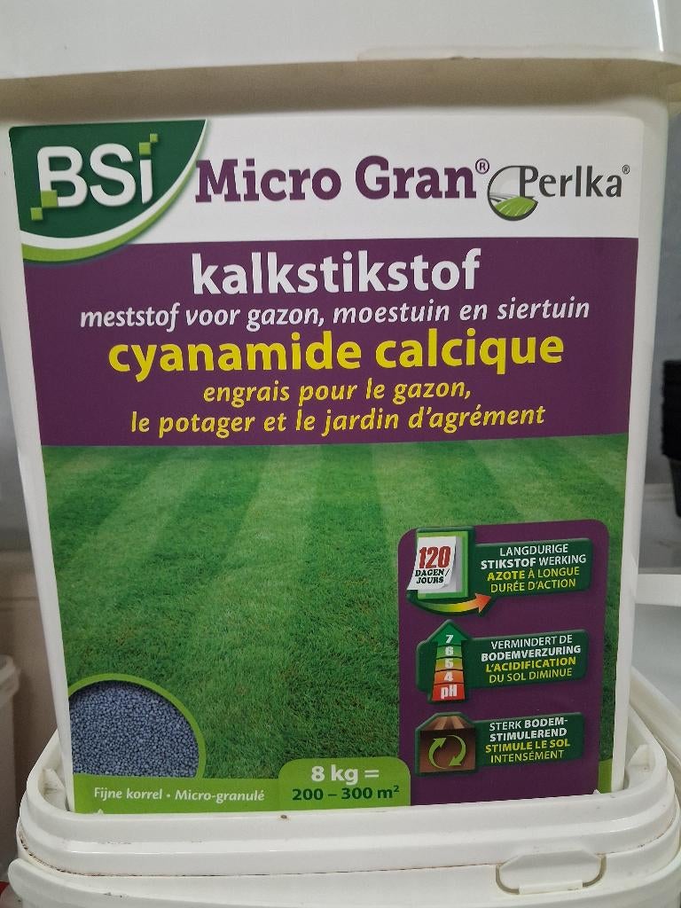 Kalkcyanamide 8 kg verpakking, Ophalen