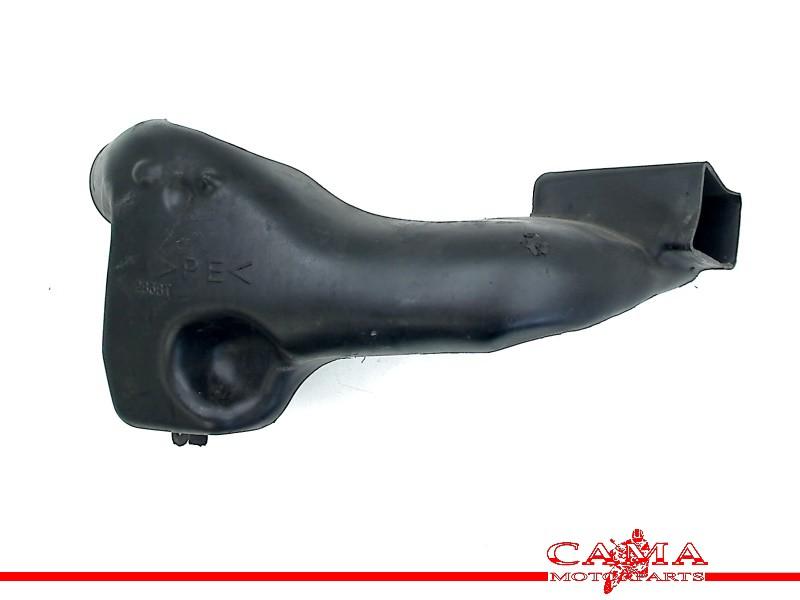 PRISE D'AIR DROIT YZF R6 2003-2005 (YZF-R6 5SL) (2838T), Dhr. S. di Majo, Utilisé, Info@cama-motorparts.nl, P.J. Troelstraweg 8 8
3144 CX  MAASSLUIS, NL
