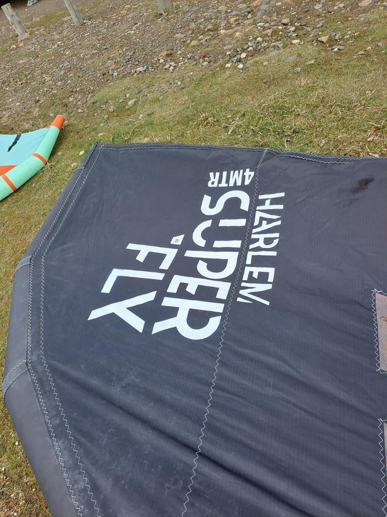 Harlem wing 4m, Enlèvement